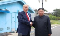 US President praises relations with North Korea