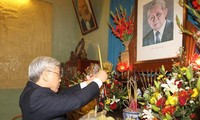 Tổng Bí thư Nguyễn Phú Trọng tưởng niệm cố Tổng Bí thư Lê Duẩn 