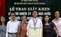Học sinh người Việt giành Huy chương bạc Olympic Toán cho Séc
