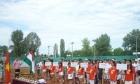 Các cây vợt Việt tổ chức giải Budapest Open 2012