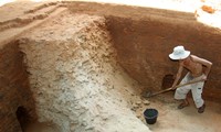 Dấu tích tháp Chăm cổ lớn nhất được phát hiện