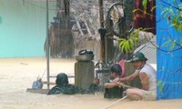 Hỗ trợ nhân dân bị thiệt hại do mưa lũ tại Miền Trung 