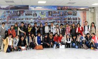 Lưu học sinh Việt Nam tại Nga chào đón sinh viên mới