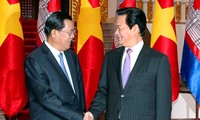 Thủ tướng Campuchia và phu nhân kết thúc tốt đẹp chuyến thăm chính thức Việt Nam 