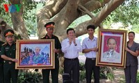 Chủ tịch nước thăm và khảo sát tuyến đảo tỉnh Quảng Ninh
