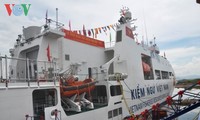 Kiểm ngư Việt Nam nhận tàu có sân đỗ trực thăng