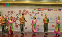 Rộn rã đêm Gala Chào năm mới của Hội Lưu học sinh Việt Nam tại Bắc Kinh