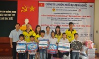 Người Việt trẻ ở Hàn Quốc hướng về đồng bào khó khăn ở Quảng Ninh