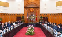 Thủ tướng Nguyễn Xuân Phúc gặp Tổng thống Hoa Kỳ Barack  Obama