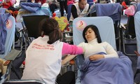 Phó Thủ tướng Vũ Đức Đam gặp mặt 100 người hiến máu tình nguyện tiêu biểu Việt Nam năm 2016    