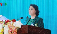 Chủ tịch Quốc hội Nguyễn Thị Kim Ngân tiếp xúc cử tri quân khu 9