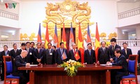Thúc đẩy quan hệ hợp tác nhiều mặt Việt Nam-Campuchia