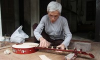 Làng làm đàn Đào Xá, nơi lưu giữ thanh âm hồn Việt