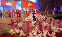  Trao đổi Thư chúc mừng của Lãnh đạo cấp cao hai nước Việt Nam – Campuchia 