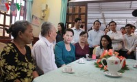  Chủ tịch Quốc hội Nguyễn Thị Kim Ngân thăm các gia đình chính sách tại Thành phố Hồ Chí Minh