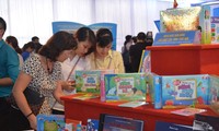  Khai mạc Triển lãm- Hội chợ sách Quốc tế - Việt Nam lần thứ 6 