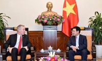 Phó Thủ tướng, Bộ trưởng Ngoại giao Phạm Bình Minh tiếp Đại sứ Hoa Kỳ Ted Osius chào từ biệt