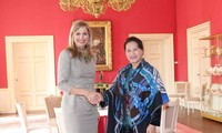 Chủ tịch Quốc hội Nguyễn Thị Kim Ngân chào xã giao Hoàng hậu Vương quốc Hà Lan
