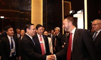 Phó Thủ tướng Vương Đình Huệ gặp mặt lãnh đạo một số Tập đoàn tài chính