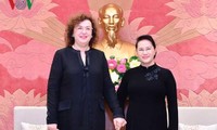 Chủ tịch Quốc hội Nguyễn Thị Kim Ngân tiếp Phó Chủ tịch Duma Quốc gia Nga Olga Epifanova