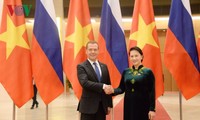 Thủ tướng Liên bang Nga Dmitry Medvedev kết thúc chuyến thăm chính thức Việt Nam