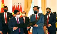 Thủ tướng đề nghị các nước ASEAN phối hợp tìm giải pháp cho vấn đề Myanmar