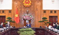 Thủ tướng đề nghị Pháp tăng cường hỗ trợ Việt Nam về vaccine, nâng cao năng lực y tế và phát triển công nghiệp dược