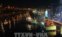 Đặc sắc chợ hoa Xuân “Trên bến dưới thuyền” tại Thành phố Hồ Chí Minh