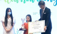 Bé gái 8 tuổi ở Hà Nội giành giải đặc biệt cuộc thi sáng tác truyện đồng thoại