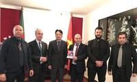 Đại sứ Việt Nam tại Algeria chúc mừng Đội tuyển Quán Khí đạo Algeria