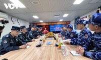 Cảnh sát biển Việt Nam hội đàm trực tiếp với Cảnh sát biển Trung Quốc