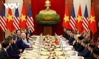 Tuyên bố chung về nâng cấp quan hệ Việt Nam - Hoa Kỳ lên Đối tác Chiến lược Toàn diện