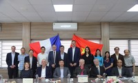 Gặp gỡ Việt - Pháp về nghiên cứu, đào tạo Toán học và ứng dụng