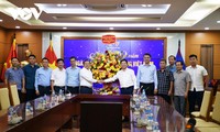 Phó Trưởng Ban Thường trực Ban Tuyên giáo Trung ương Lại Xuân Môn đến thăm và chúc mừng Đài Tiếng nói Việt Nam
