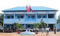 Thêm một trường học khang trang cho con em Việt kiều tại Campuchia