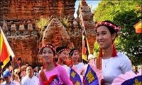 An Giang khai mạc Ngày hội Văn hóa, Thể thao và Du lịch đồng bào dân tộc Chăm