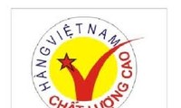 Lễ trao giải Thương hiệu Vàng – Logo – Slogan ấn tượng năm 2012