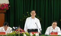 Thủ tướng Nguyễn Tấn Dũng làm việc tại Cần Thơ