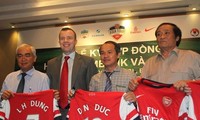 Lần đầu tiên Câu lạc bộ Arsenal thi đấu tại Việt Nam 