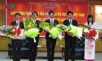 Vui mừng đón 5 học sinh đoạt giải Olympic Vật lý quốc tế 