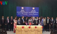 Đoàn đại biểu Học viện Chính trị - Hành chính quốc gia Lào thăm Việt Nam
