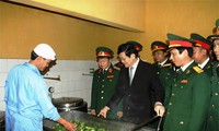 Chủ tịch nước Trương Tấn Sang: Quân đoàn 1 nâng cao sức mạnh tổng hợp của quân đoàn chủ lực