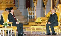 Quan hệ Việt Nam-Campuchia sẽ tiếp tục phát triển 