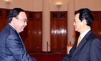 Thủ tướng Nguyễn Tấn Dũng tiếp Đại sứ Kazakhstan