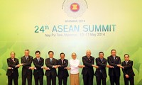Hướng tới xây dựng Cộng đồng ASEAN vào năm 2015 