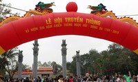 Chủ tịch Quốc hội Nguyễn Sinh Hùng dự lễ kỷ niệm 226 năm chiến thắng Ngọc Hồi - Đống Đa