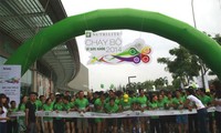 Hơn 3000 người tham dự “Ngày chạy vì sức khoẻ”   