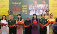 Khai mạc Triển lãm mỹ thuật danh tướng Việt Nam 