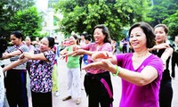 Việt Nam chuẩn bị cho thời kỳ dân số già 