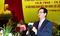 Thủ tướng Chính phủ Nguyễn Tấn Dũng: Xây dựng nền Công nghiệp quốc phòng tiên tiến, hiện đại